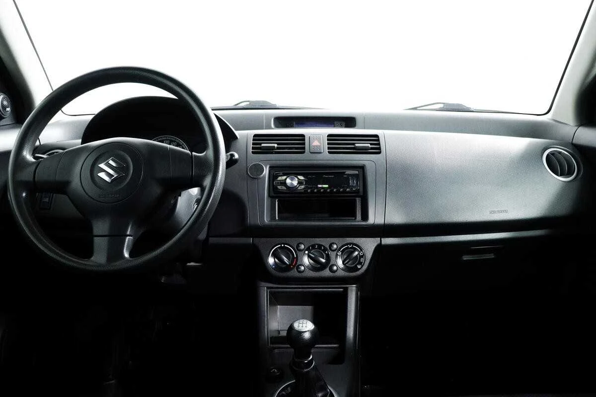 SUZUKI SWIFT, Оранжевый, 2008, Механическая, 92 л.с., цена от 432 000 руб.
