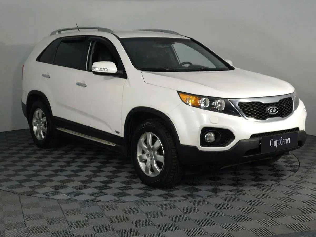 KIA Sorento, Белый, 2012, Автоматическая, 175 л.с., цена от 1 010 000 руб.