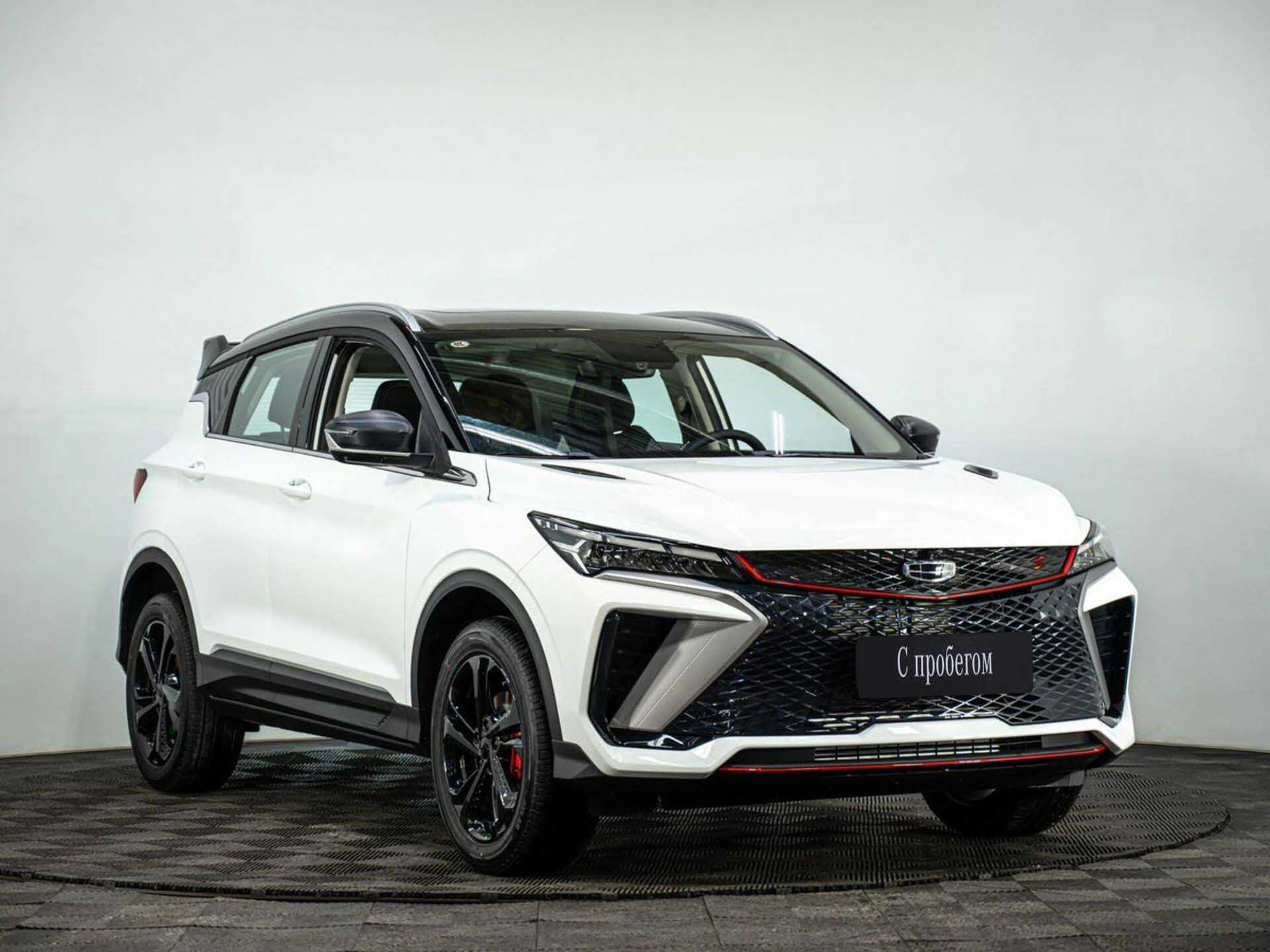 GEELY COOLRAY, Белый, 2023, Робот, 172 л.с., цена от 1 632 000 руб.
