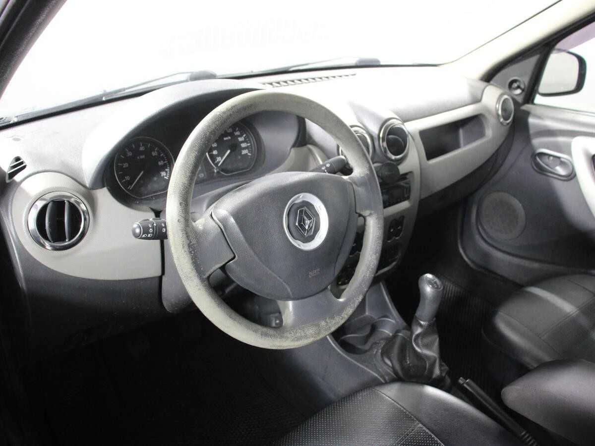 RENAULT LOGAN, Синий, 2011, Механическая, 84 л.с., цена от 272 000 руб.