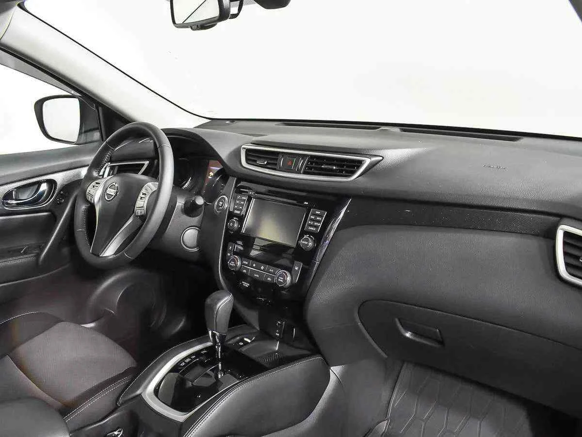 Nissan X-Trail, Белый, 2018, Вариатор, 144 л.с., цена от 1 615 000 руб.