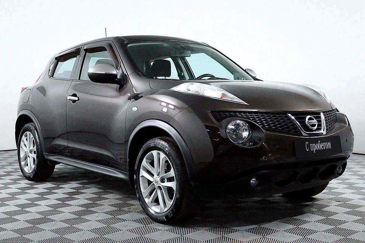 Nissan Juke, Коричневый, 2013, Вариатор, 117 л.с., цена от 577 000 руб.