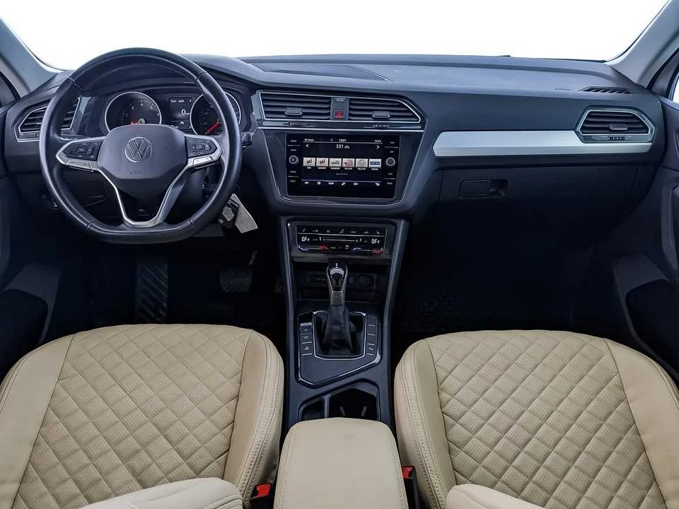 VOLKSWAGEN TIGUAN, Белый, 2020, Робот, 150 л.с., цена от 1 913 600 руб.