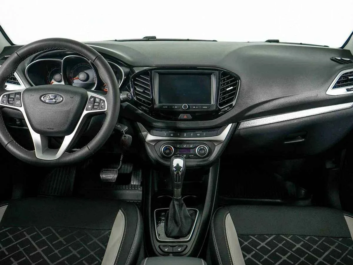 LADA Vesta SW Cross, Оранжевый, 2022, Вариатор, 113 л.с., цена от 1 098 000 руб.