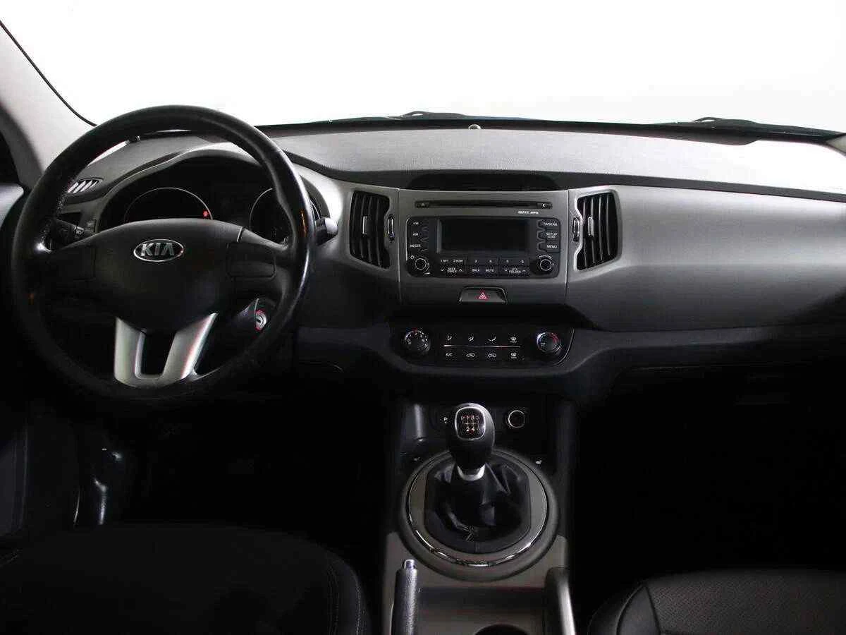 KIA Sportage, Серебряный, 2014, Механическая, 150 л.с., цена от 925 100 руб.