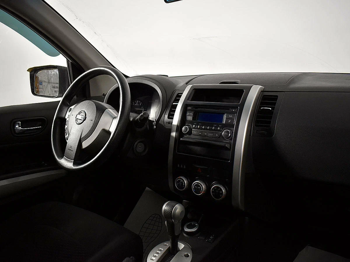 Nissan X-Trail, Белый, 2013, Вариатор, 141 л.с., цена от 897 400 руб.