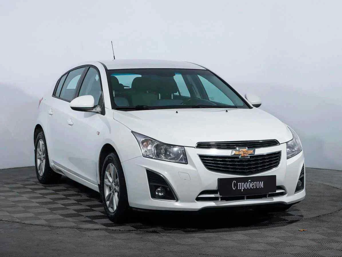 Chevrolet Cruze, Белый, 2013, Автоматическая, 109 л.с., цена от 465 910 руб.
