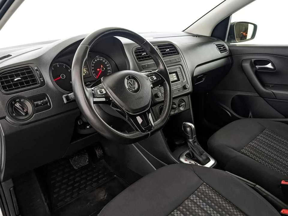 VOLKSWAGEN POLO, Белый, 2018, Автоматическая, 110 л.с., цена от 804 000 руб.
