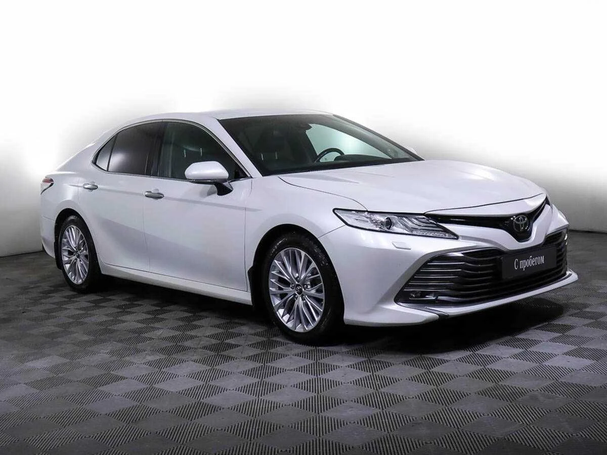 TOYOTA CAMRY, Белый, 2018, Автоматическая, 181 л.с., цена от 2 016 000 руб.