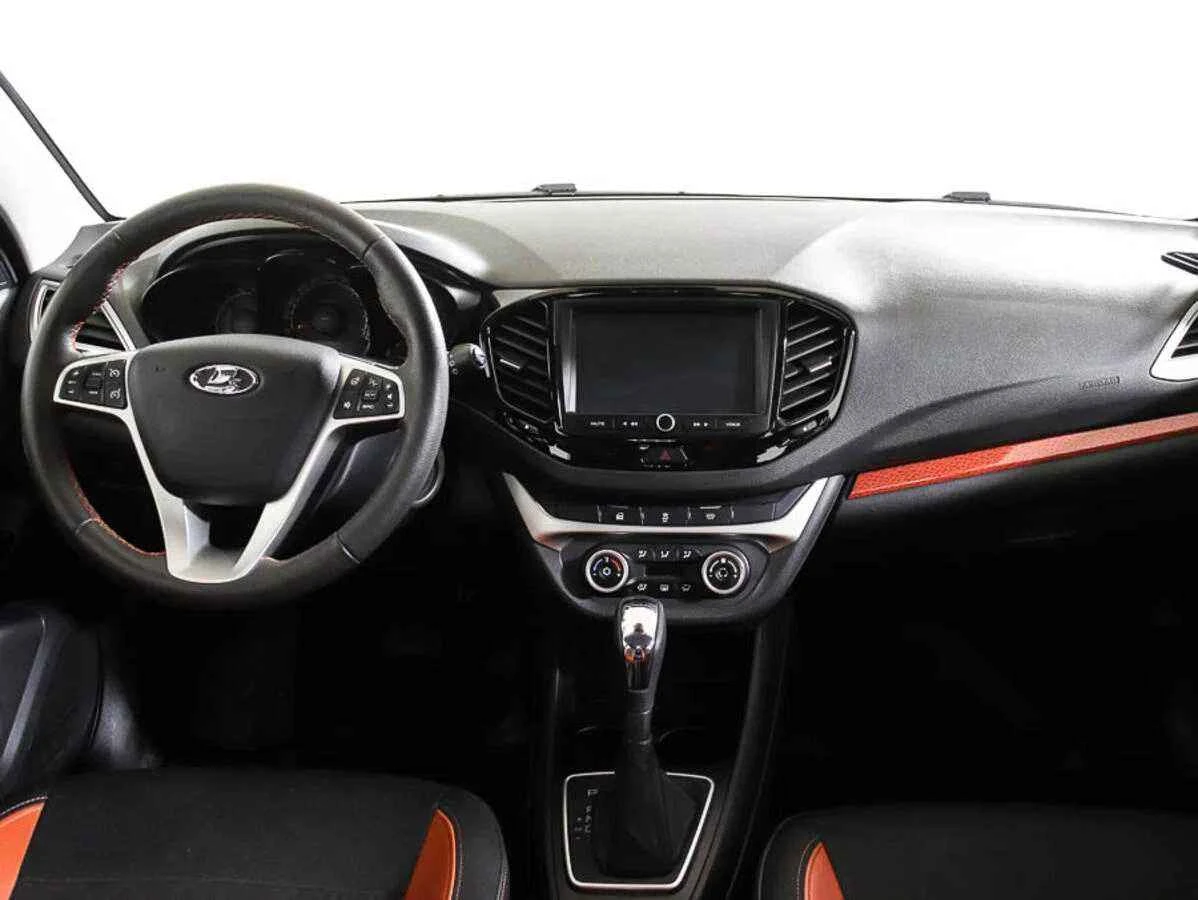 LADA Vesta SW Cross, Оранжевый, 2021, Вариатор, 113 л.с., цена от 963 000 руб.