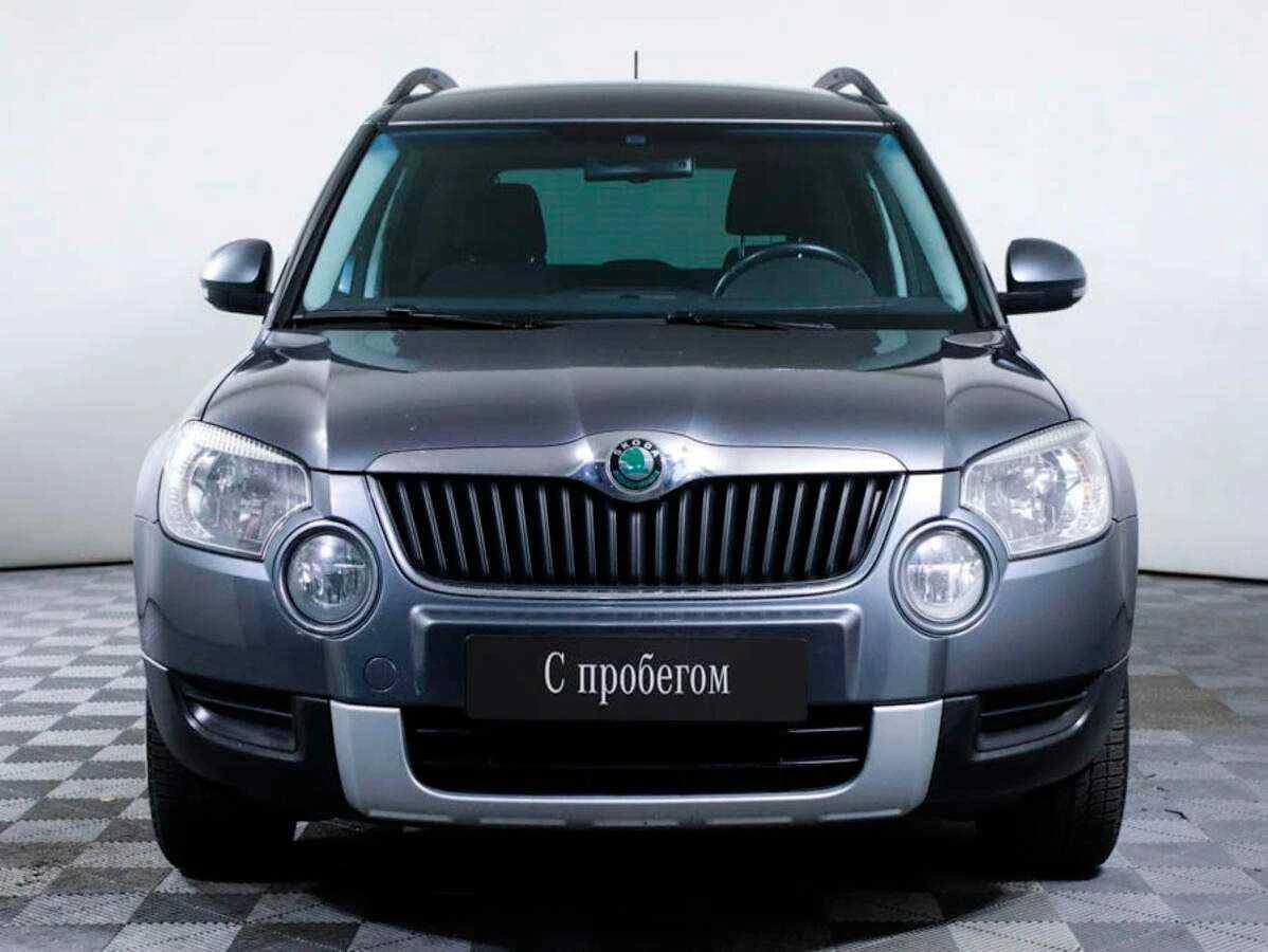 Skoda Yeti, Серый, 2013, Робот, 105 л.с., цена от 500 000 руб.