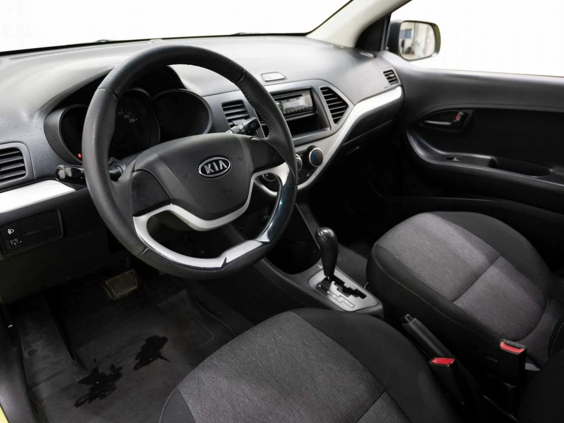 KIA PICANTO, Желтый, 2011, Автоматическая, 85 л.с., цена от 432 000 руб.
