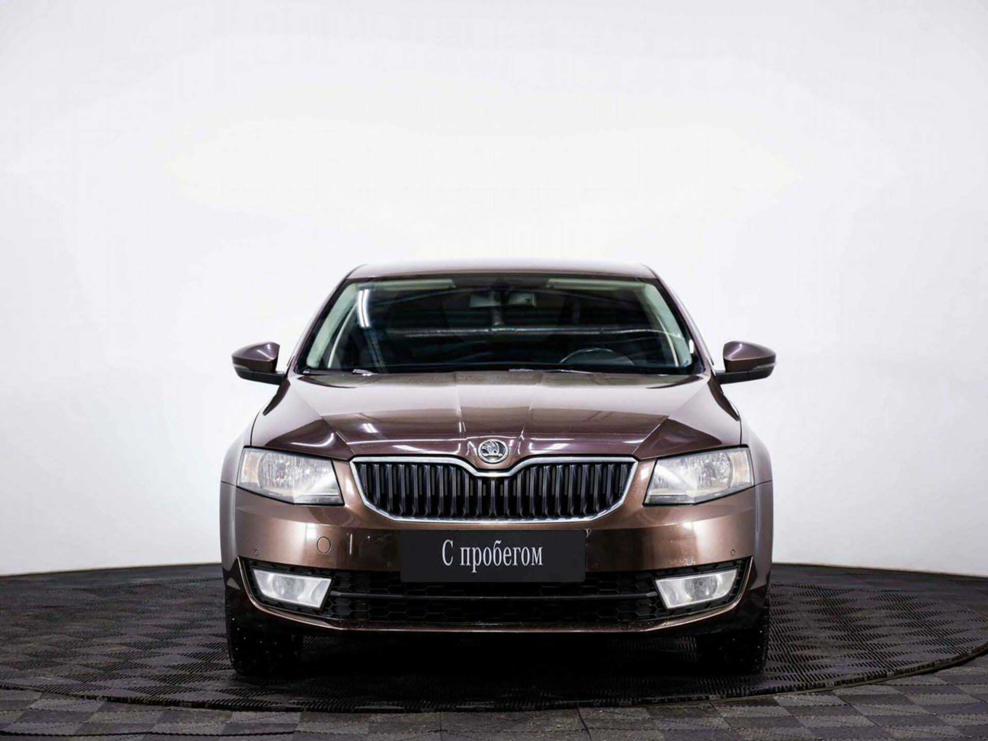 SKODA OCTAVIA, Коричневый, 2015, Робот, 150 л.с., цена от 799 200 руб.
