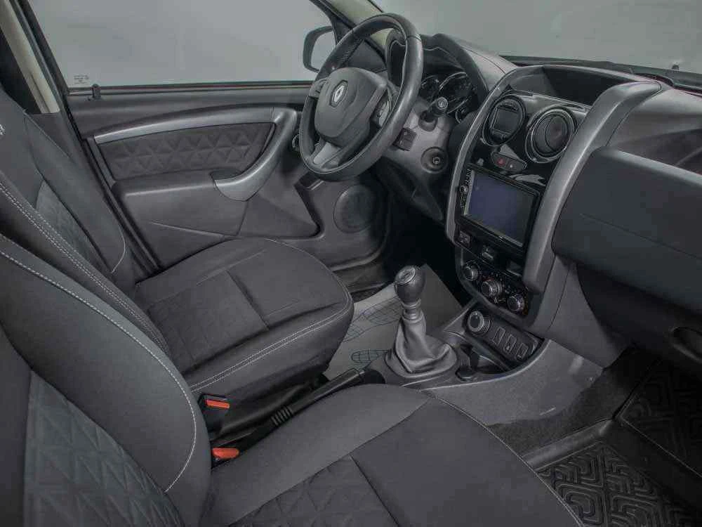 Renault Duster, Коричневый, 2016, Механическая, 114 л.с., цена от 956 000 руб.