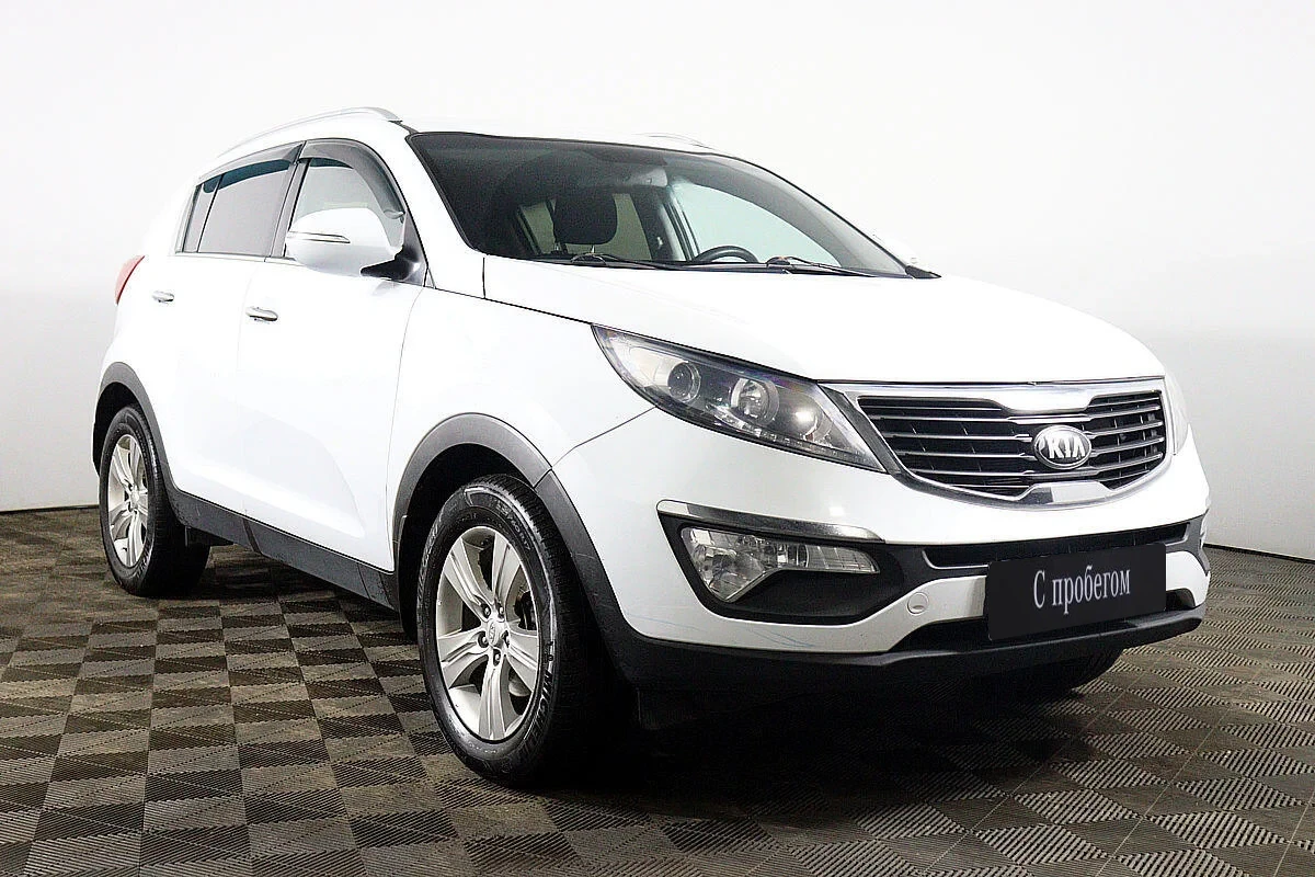 KIA Sportage, Белый, 2013, Автоматическая, 150 л.с., цена от 897 900 руб.
