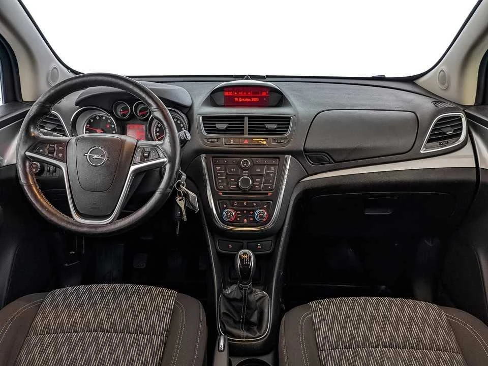 OPEL MOKKA, Белый, 2013, Механическая, 140 л.с., цена от 800 000 руб.