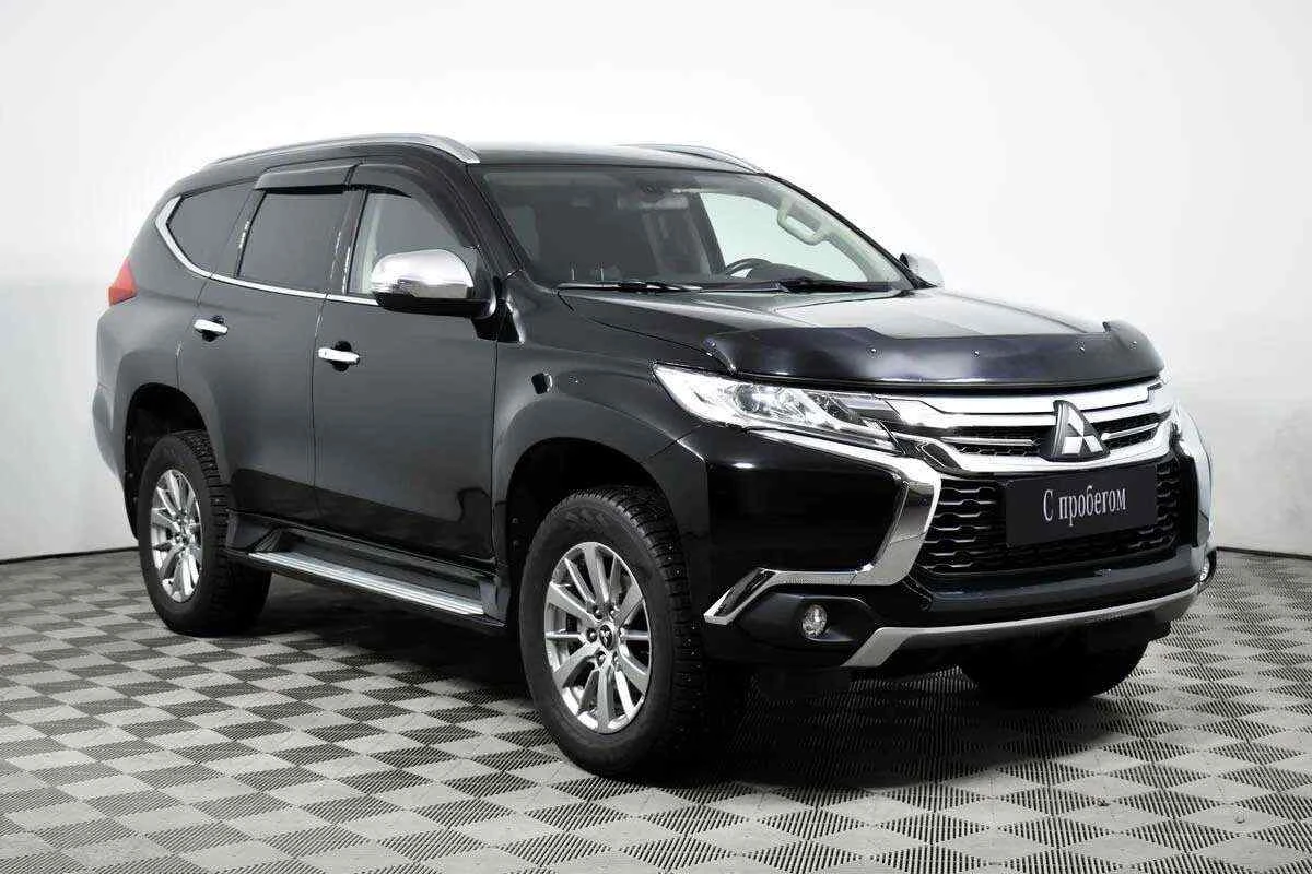 Mitsubishi Pajero Sport, Черный, 2018, Автоматическая, 181 л.с., цена от 2 515 000 руб.