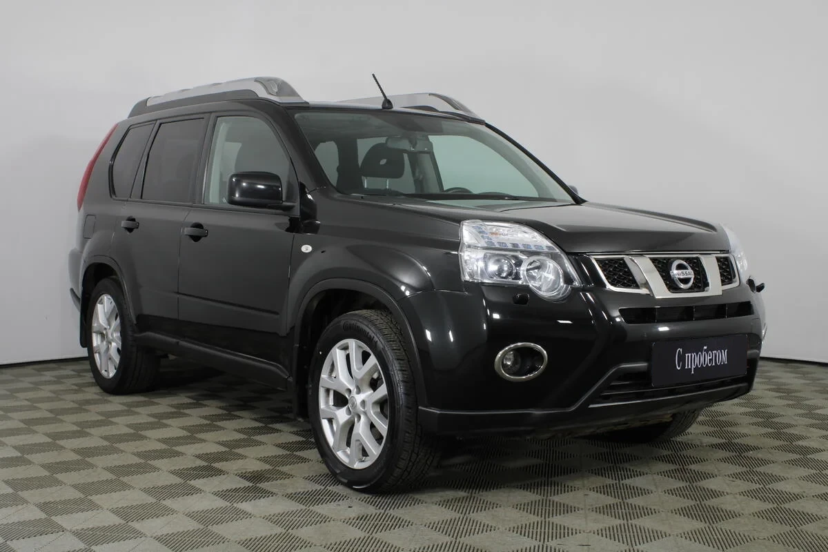 Nissan X-Trail, Черный, 2014, Вариатор, 170 л.с., цена от 1 080 000 руб.