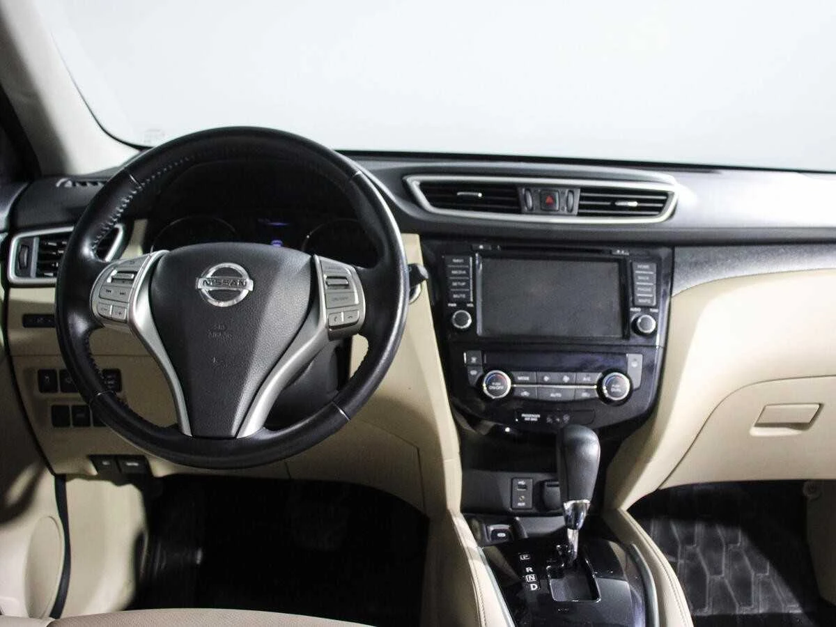 NISSAN X-TRAIL, Белый, 2018, Вариатор, 144 л.с., цена от 1 296 000 руб.