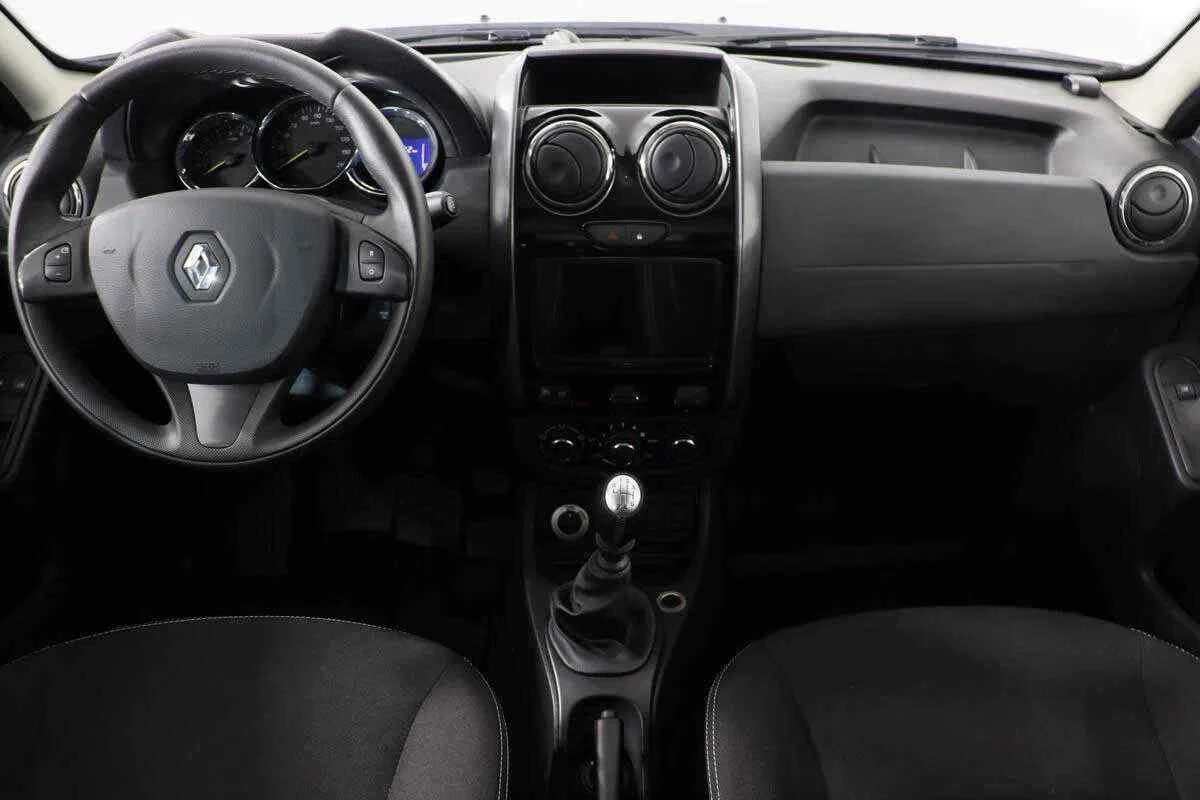 Renault Duster, Зеленый, 2018, Механическая, 143 л.с., цена от 1 433 000 руб.