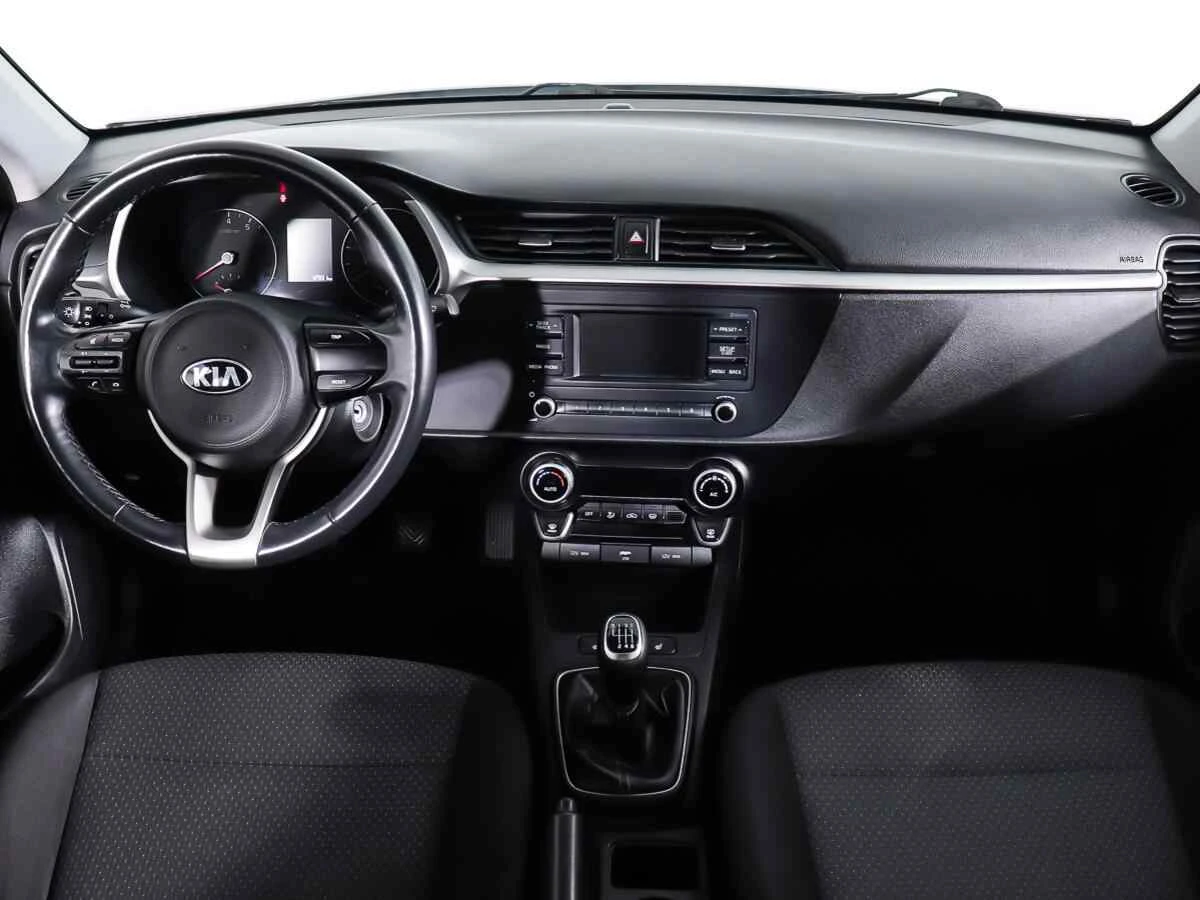 KIA Rio, Серебряный, 2020, Механическая, 123 л.с., цена от 1 050 000 руб.