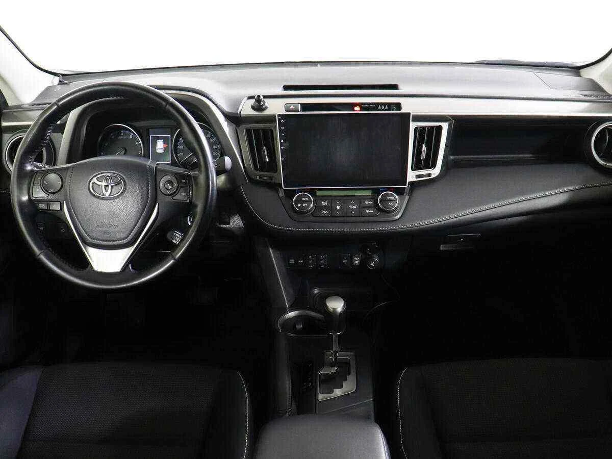 Toyota RAV 4, Белый, 2015, Автоматическая, 180 л.с., цена от 1 255 000 руб.
