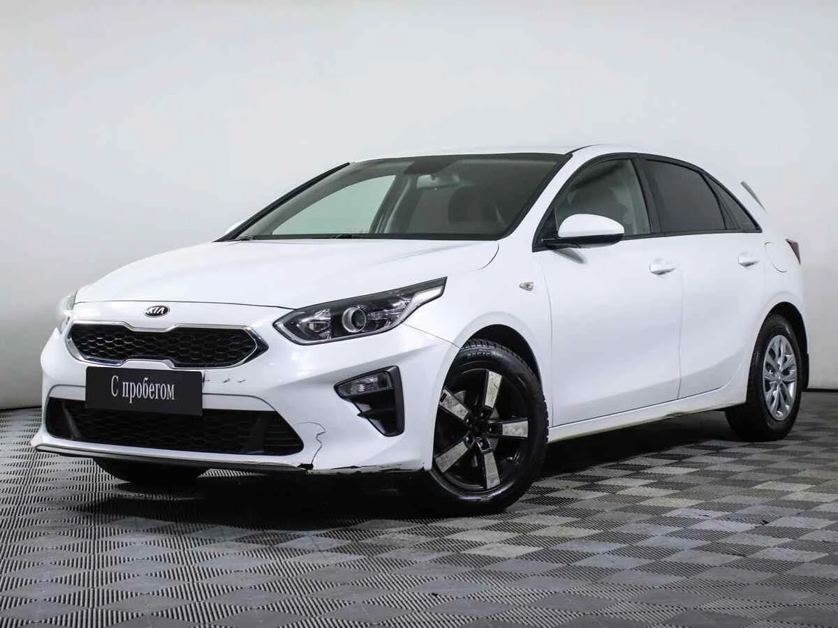 KIA Ceed, Белый, 2018, Механическая, 128 л.с., цена от 1 010 000 руб.
