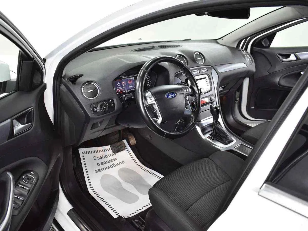 Ford Mondeo, Белый, 2014, Робот, 200 л.с., цена от 905 000 руб.