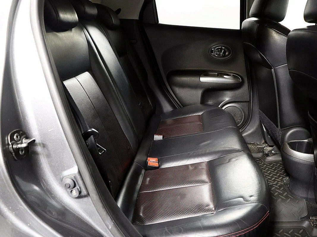 Nissan Juke, Серый, 2011, Вариатор, 190 л.с., цена от 485 000 руб.