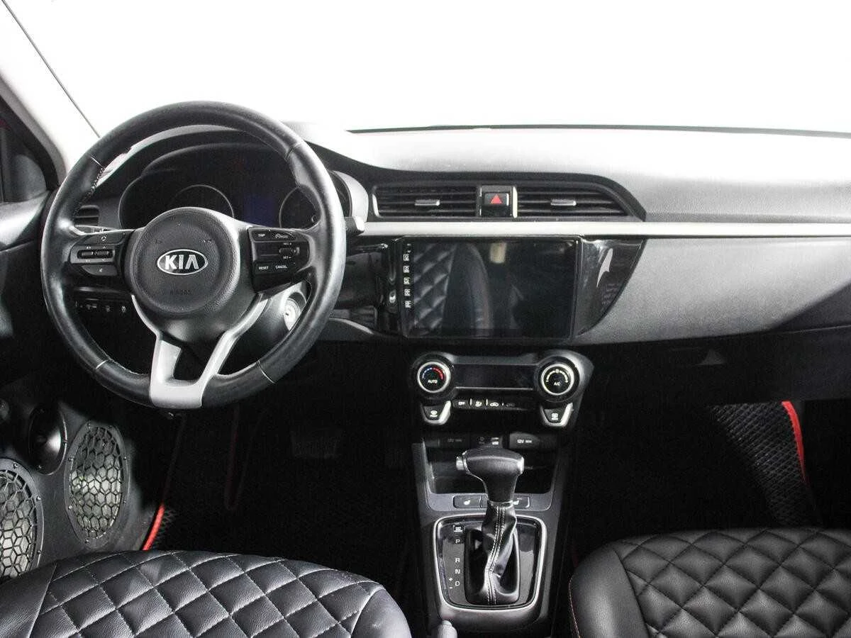 KIA RIO, Красный, 2018, Автоматическая, 123 л.с., цена от 1 024 000 руб.