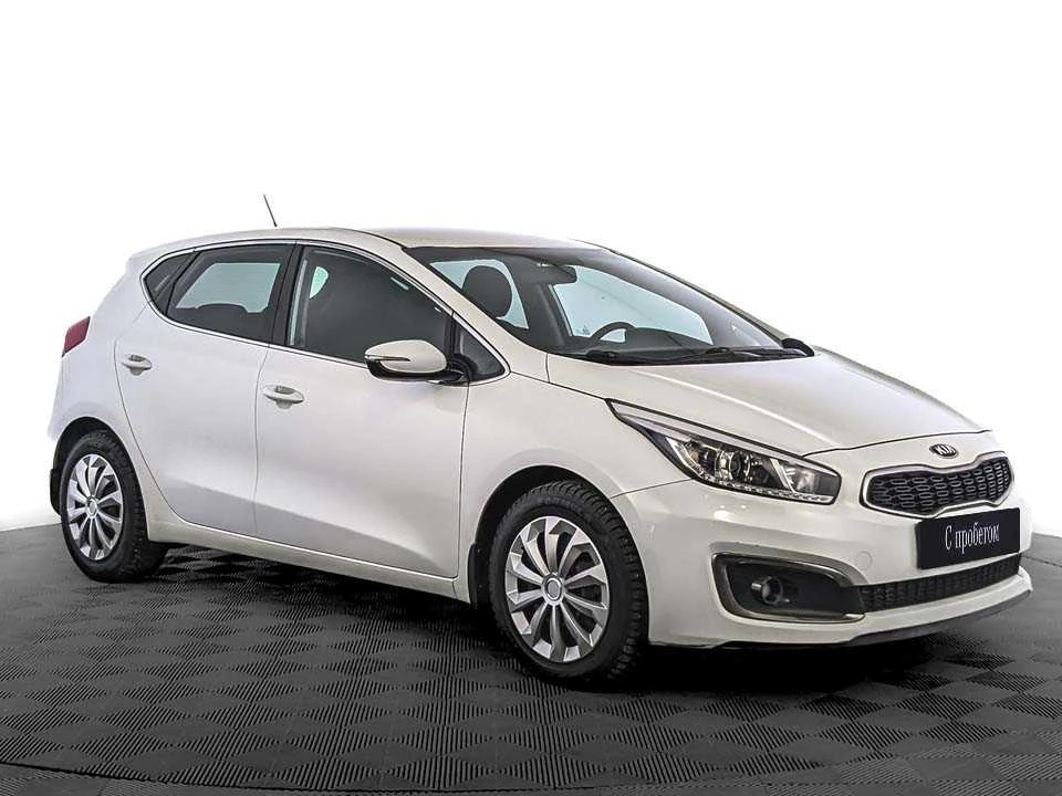 KIA CEED, Белый, 2016, Автоматическая, 130 л.с., цена от 912 000 руб.