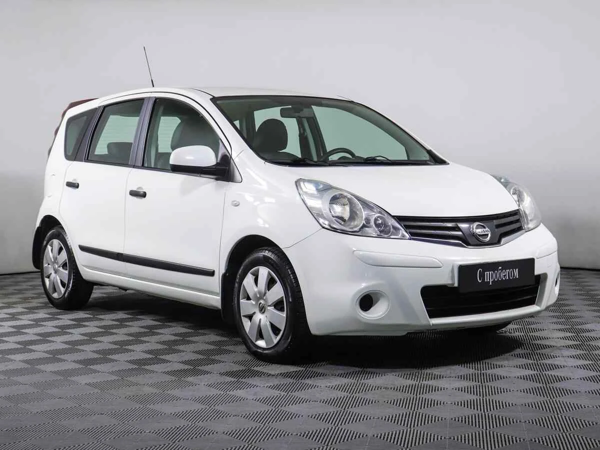 Nissan Note, Белый, 2013, Автоматическая, 110 л.с., цена от 535 000 руб.