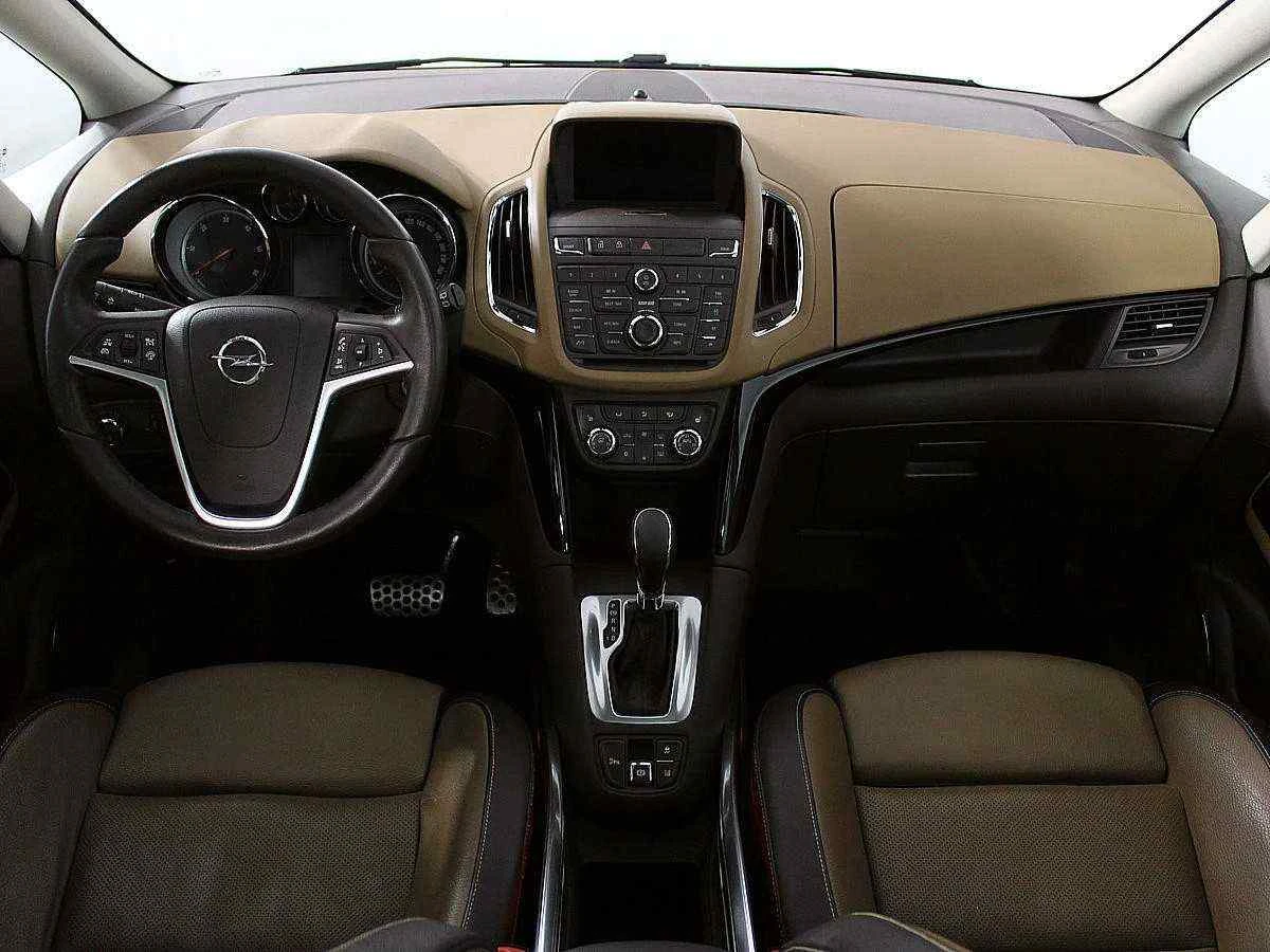 Opel Zafira, Белый, 2013, Автоматическая, 165 л.с., цена от 922 000 руб.