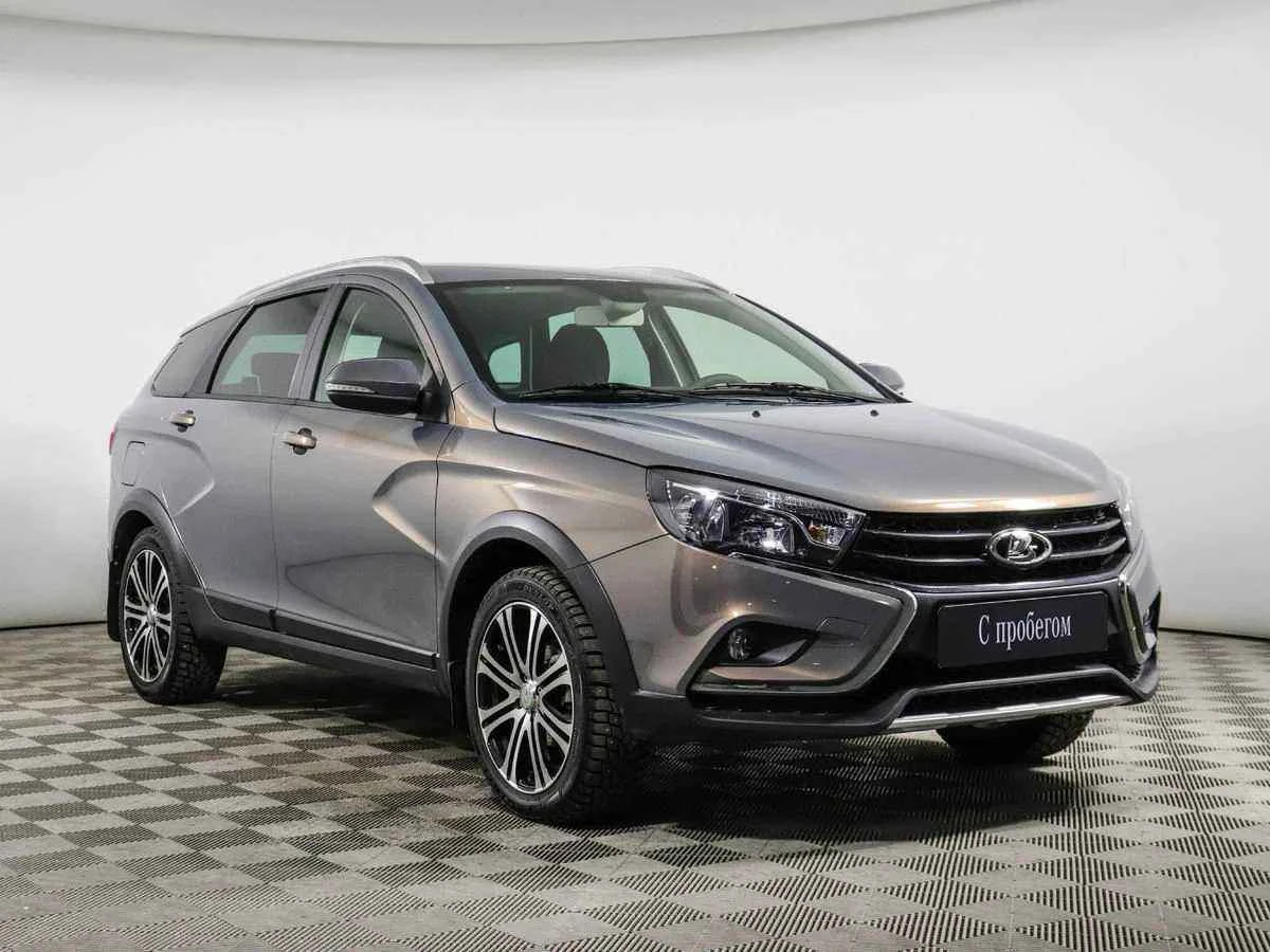 LADA Vesta SW Cross, Серый, 2019, Робот, 122 л.с., цена от 784 000 руб.