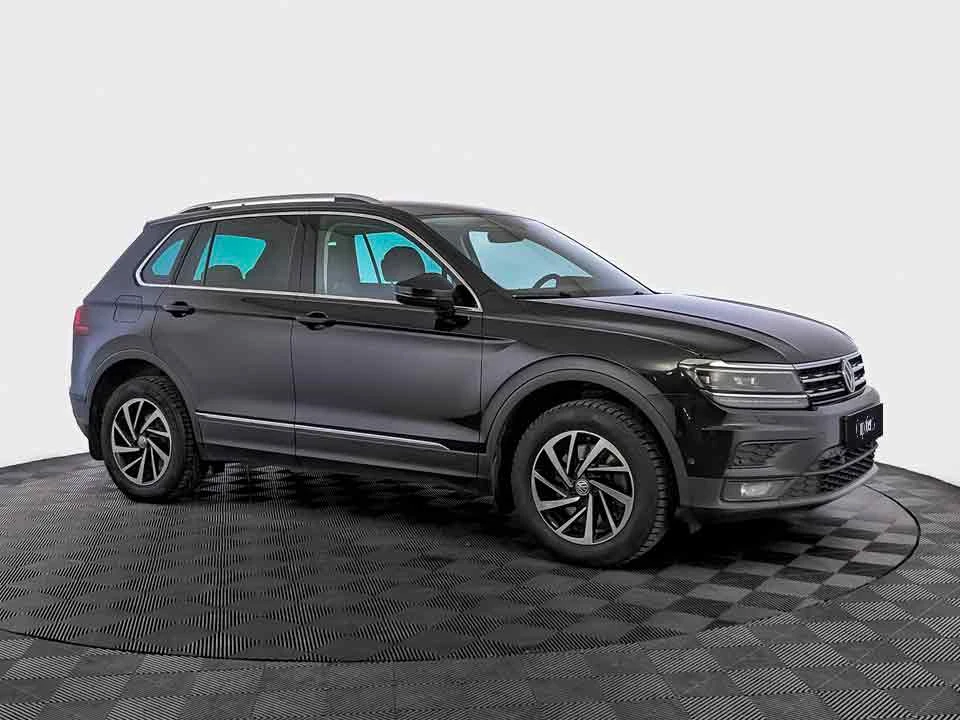 VOLKSWAGEN TIGUAN, Черный, 2018, Робот, 180 л.с., цена от 1 648 000 руб.