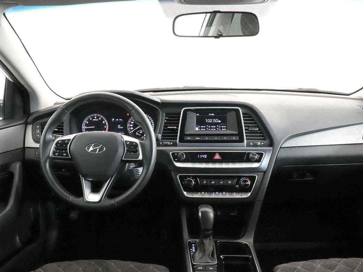 Hyundai Sonata, Белый, 2019, Автоматическая, 150 л.с., цена от 1 389 000 руб.