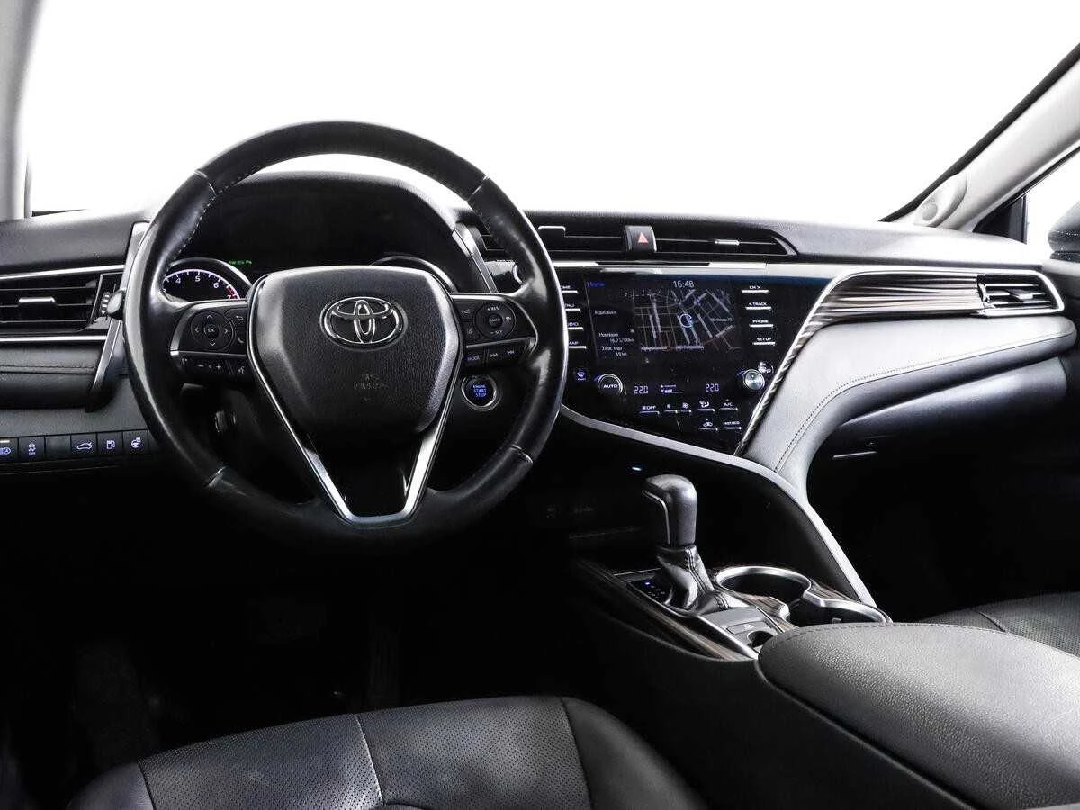 TOYOTA CAMRY, Белый, 2019, Автоматическая, 181 л.с., цена от 2 016 000 руб.