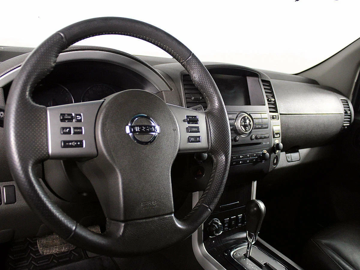 Nissan Pathfinder, Коричневый, 2012, Автоматическая, 190 л.с., цена от 1 165 000 руб.