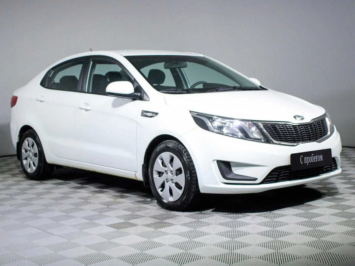 KIA RIO, Белый, 2014, Автоматическая, 107 л.с., цена от 720 000 руб.