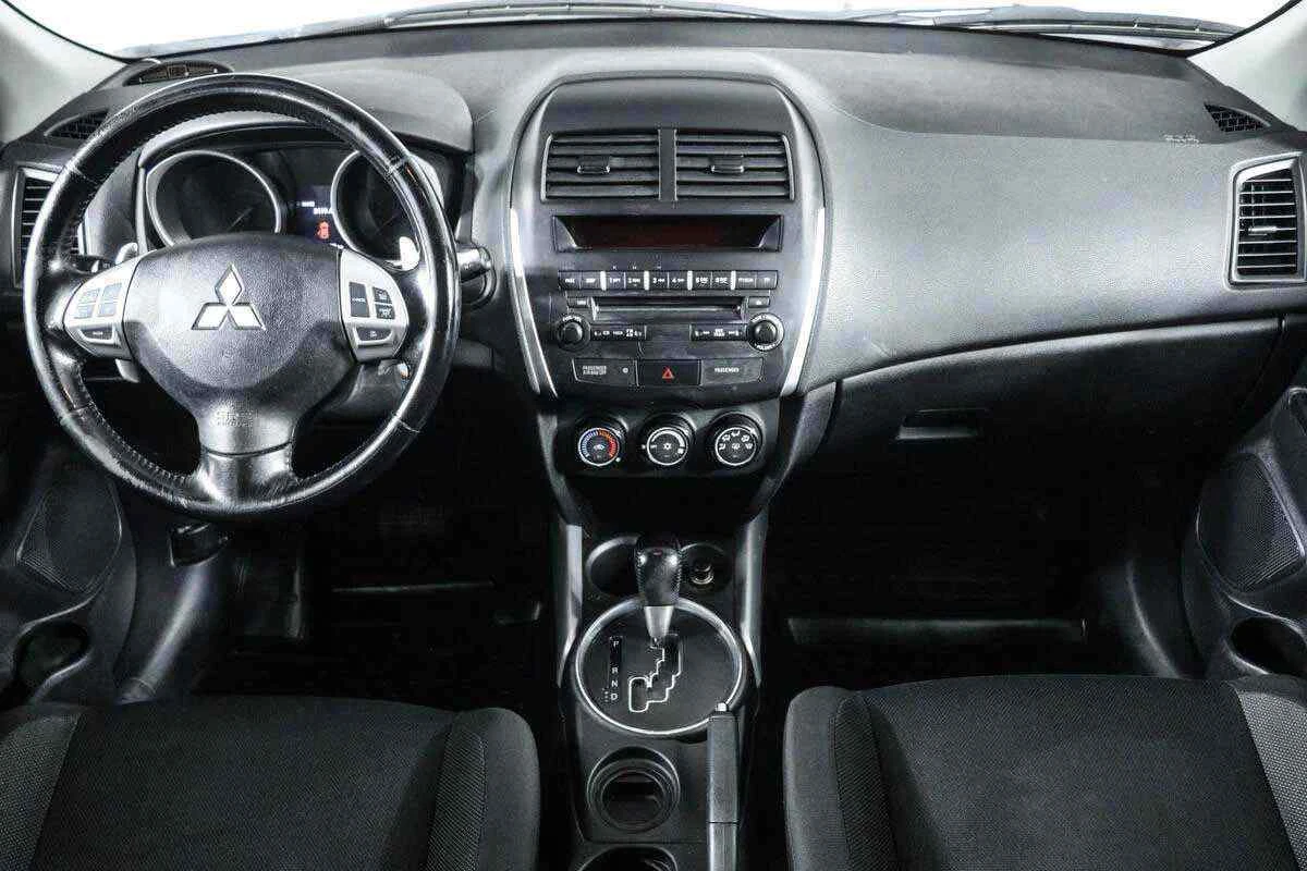 Mitsubishi ASX, Серебряный, 2010, Вариатор, 140 л.с., цена от 445 000 руб.