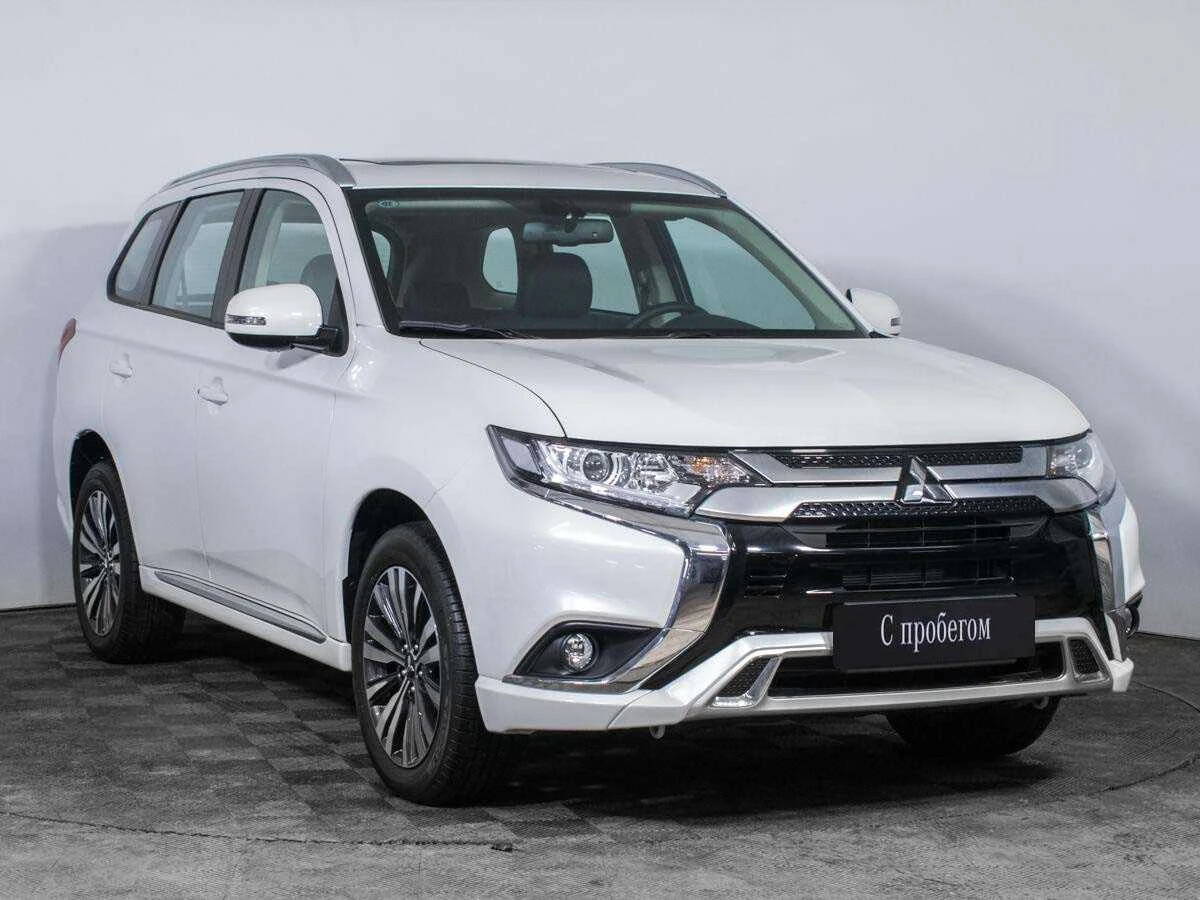 MITSUBISHI OUTLANDER, Белый, 2022, Вариатор, 146 л.с., цена от 2 144 000 руб.