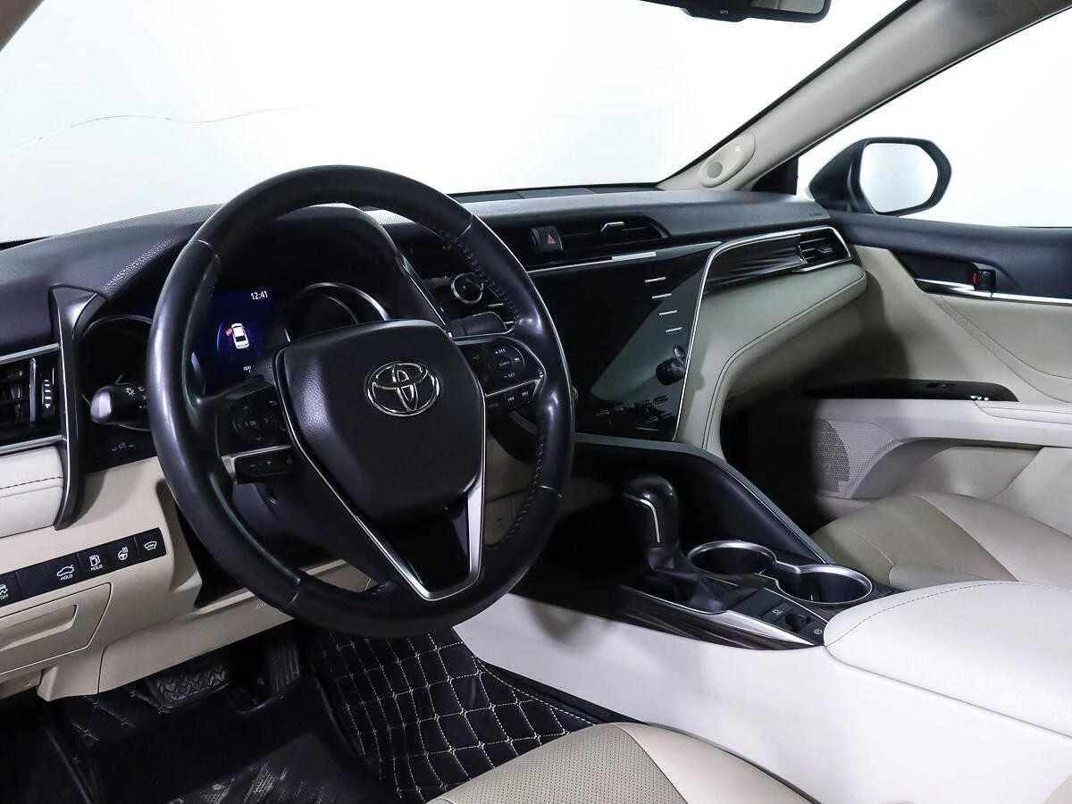 TOYOTA CAMRY, Белый, 2020, Автоматическая, 181 л.с., цена от 2 232 000 руб.