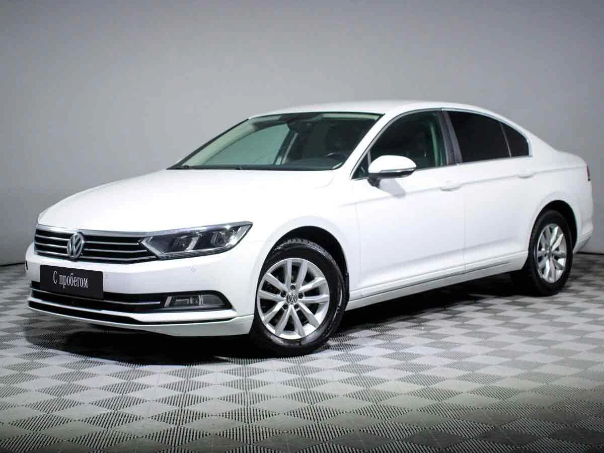 VOLKSWAGEN PASSAT, Белый, 2018, Робот, 150 л.с., цена от 1 152 000 руб.