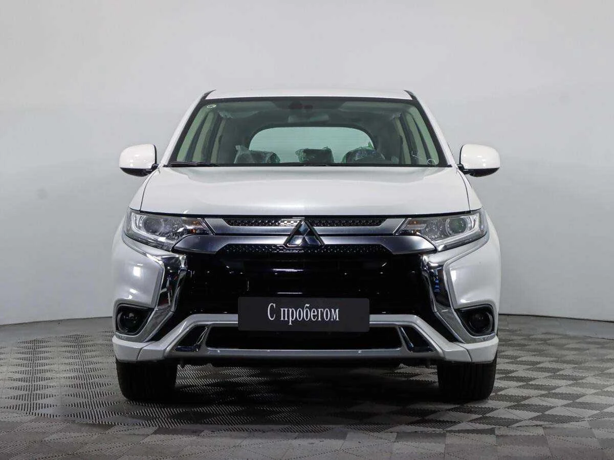 MITSUBISHI OUTLANDER, Белый, 2022, Вариатор, 146 л.с., цена от 2 028 800 руб.