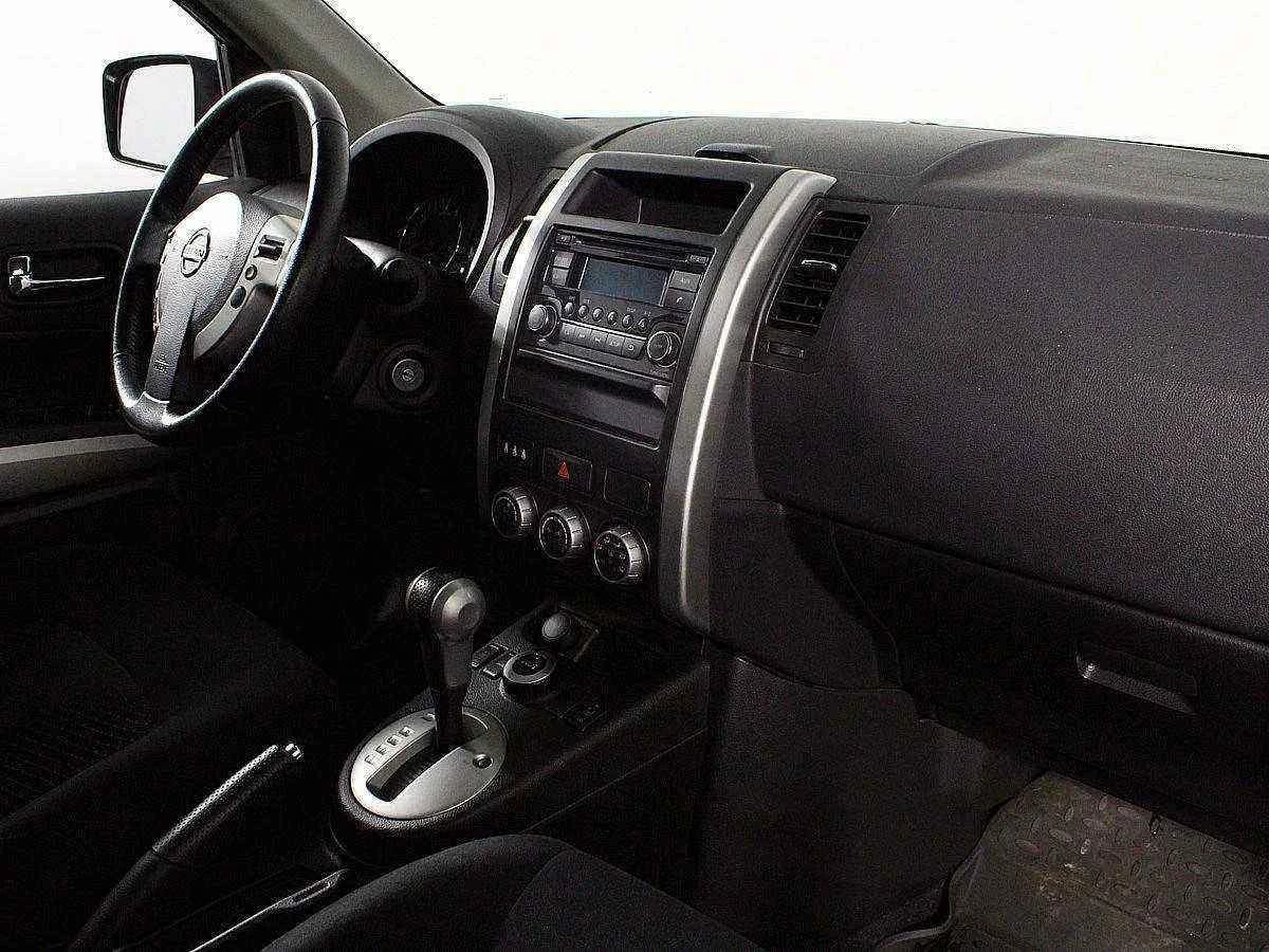 Nissan X-Trail, Бежевый, 2014, Вариатор, 141 л.с., цена от 1 112 000 руб.