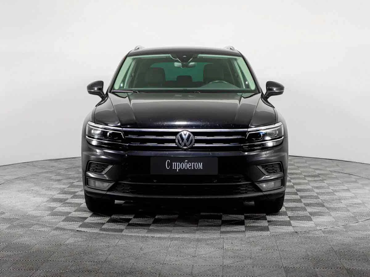 VOLKSWAGEN TIGUAN, Черный, 2020, Робот, 150 л.с., цена от 1 600 000 руб.