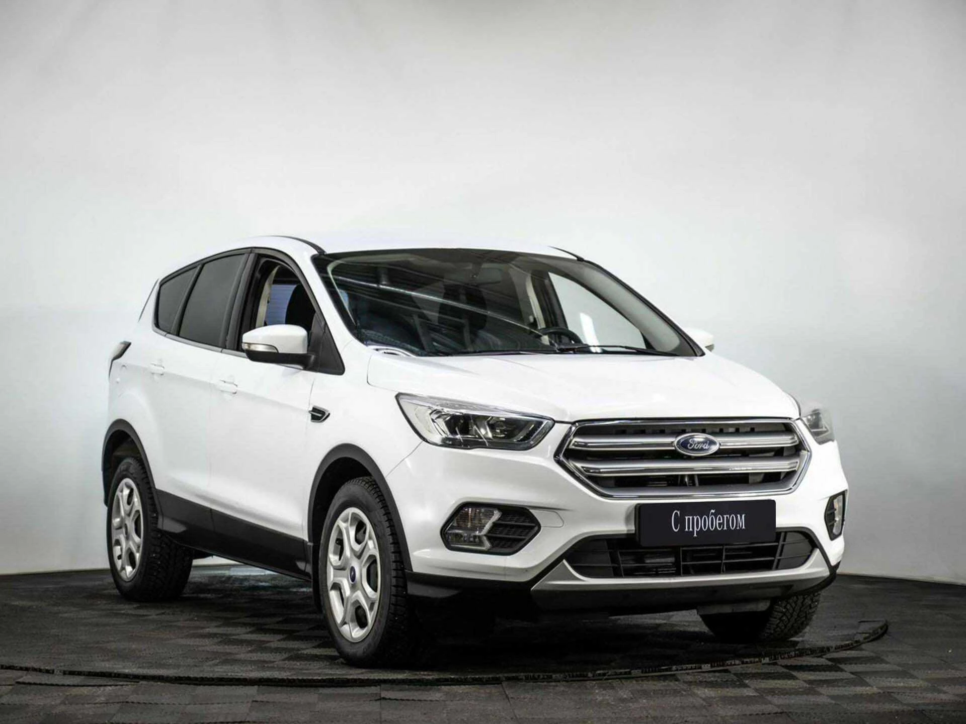 FORD KUGA, Белый, 2017, Автоматическая, 150 л.с., цена от 1 039 200 руб.