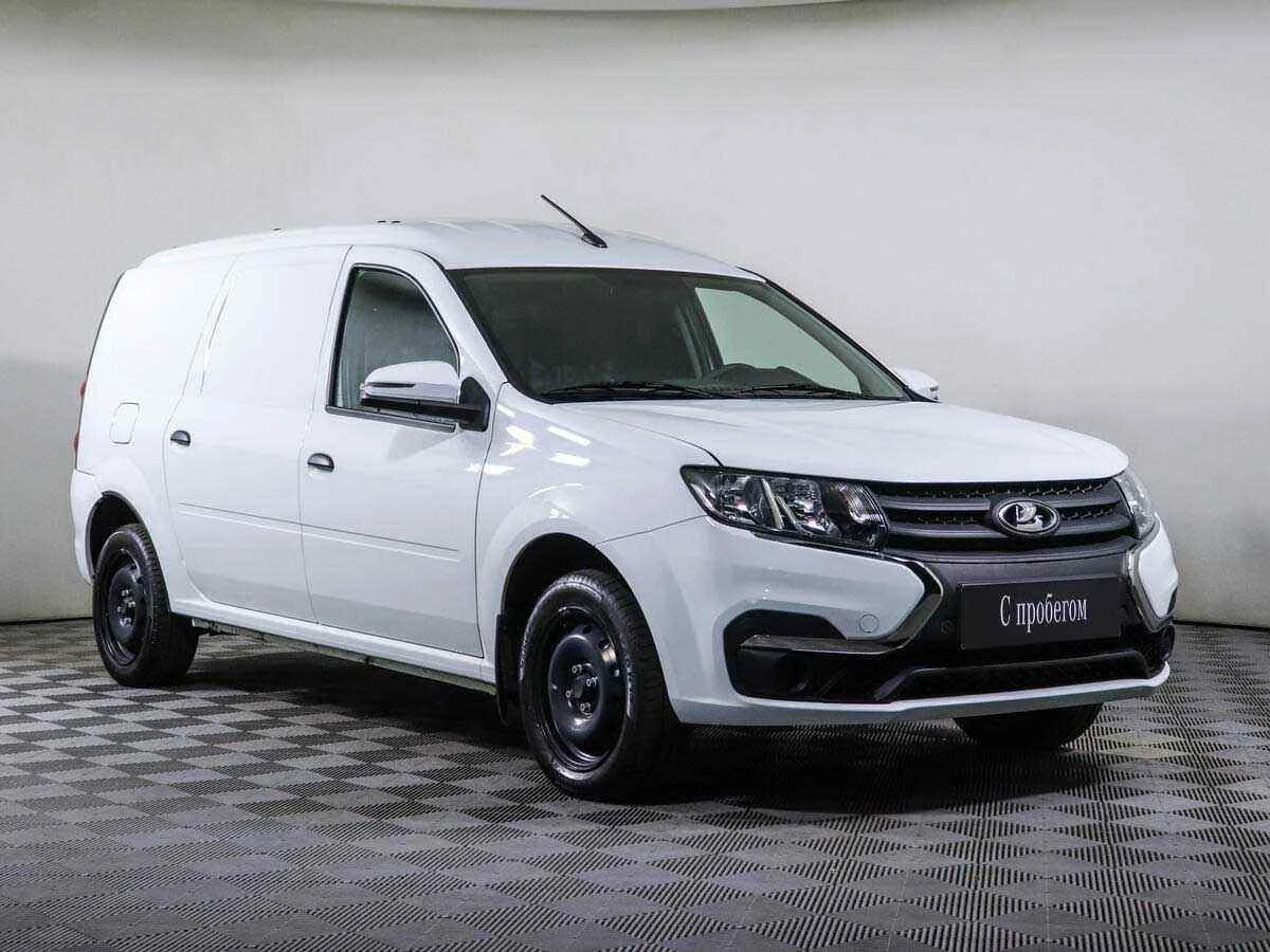 LADA Largus, Белый, 2022, Механическая, 106 л.с., цена от 810 000 руб.