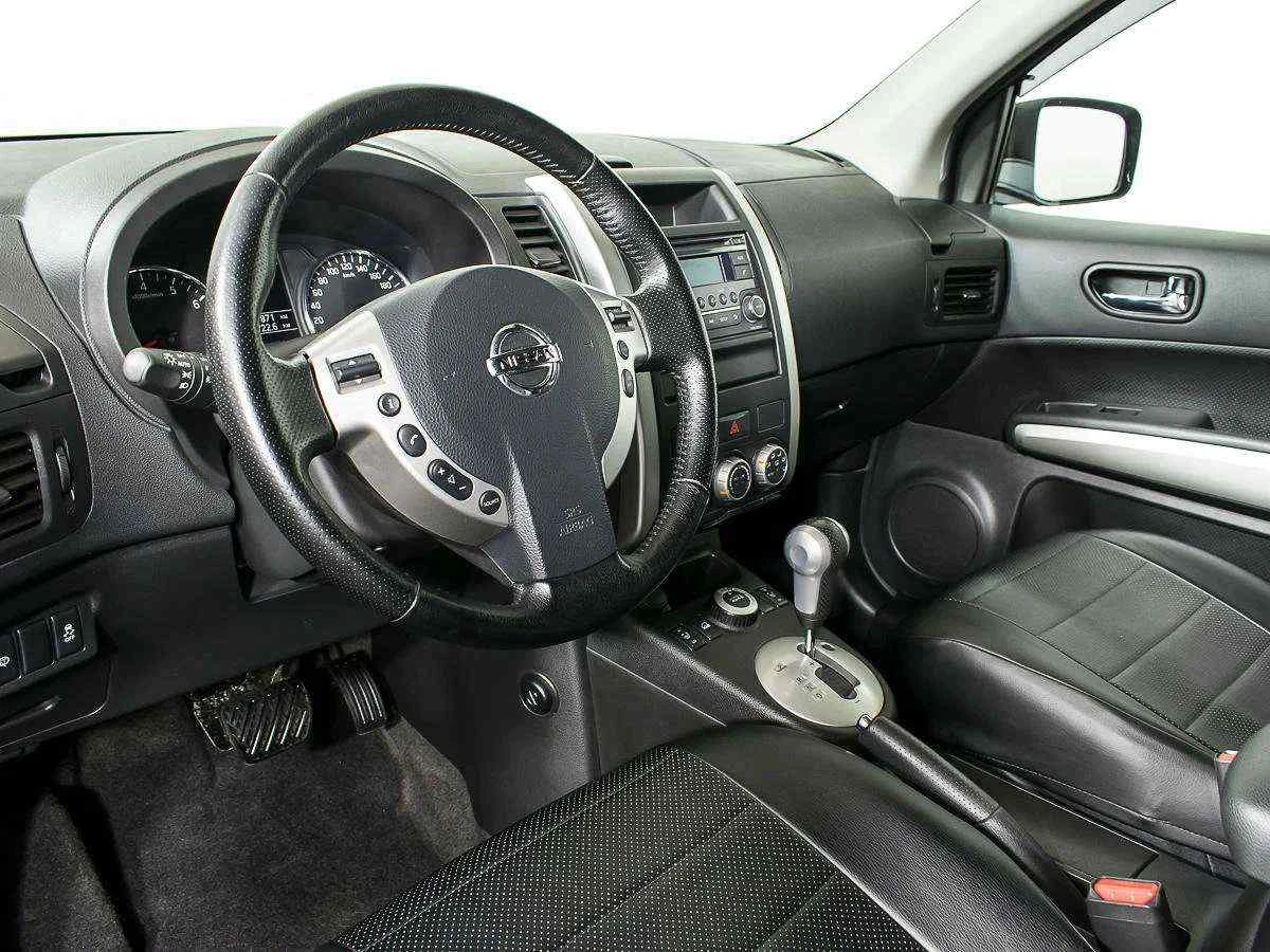 Nissan X-Trail, Фиолетовый, 2014, Вариатор, 169 л.с., цена от 1 099 000 руб.