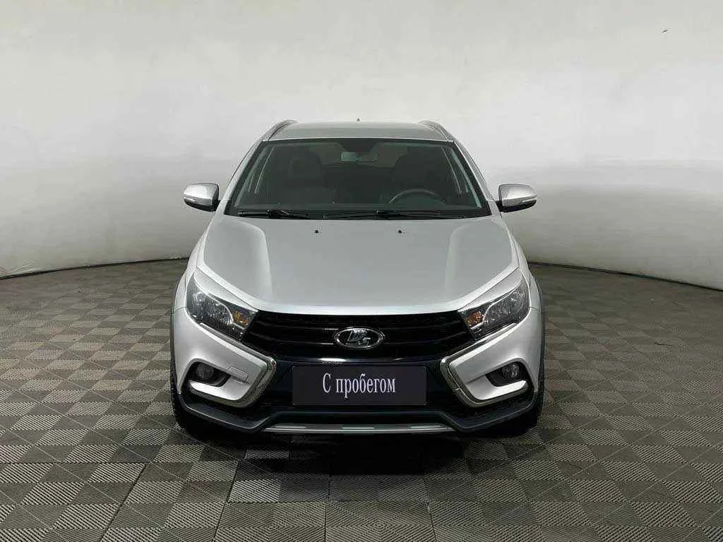 LADA Vesta SW Cross, Серебряный, 2019, Робот, 122 л.с., цена от 753 000 руб.